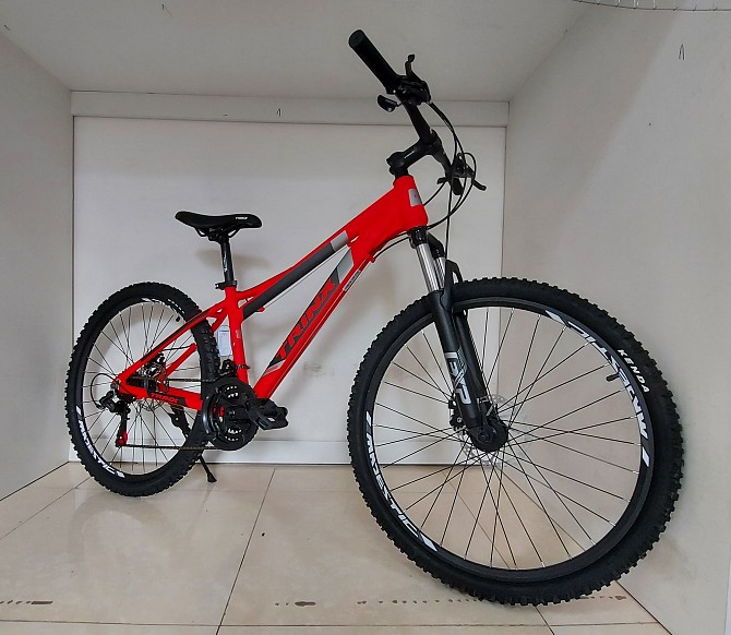 Велосипед Trinx M258/14,5 рама, 26 колеса. Заниженная рама. Kaspi RED. - изображение 1
