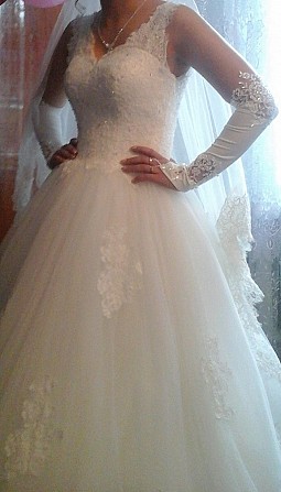Продам свадебное платье в идеальном состоянии - изображение 1