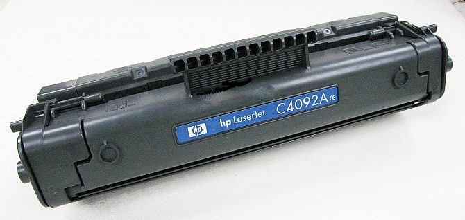 Продам картридж для принтера HP Laserjet 1100 - изображение 1