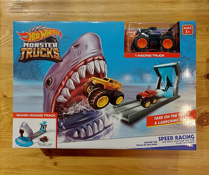 Трек "Hot wheels" Monster Trucks - Shark's Attack. Трэк Атака Акулы. - изображение 1